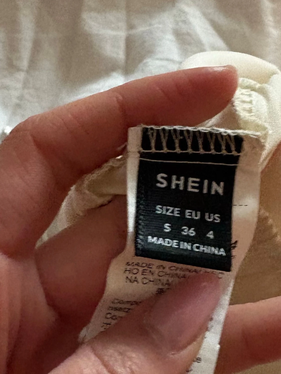 Champagnefärgad satin linnetopp - 4