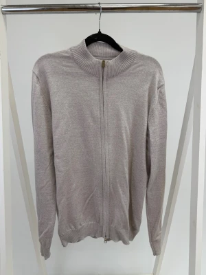 Stenströms zip tröja  - Riktigt fräsch Stenströms zip tröja som är riktigt schysst nu till våren 