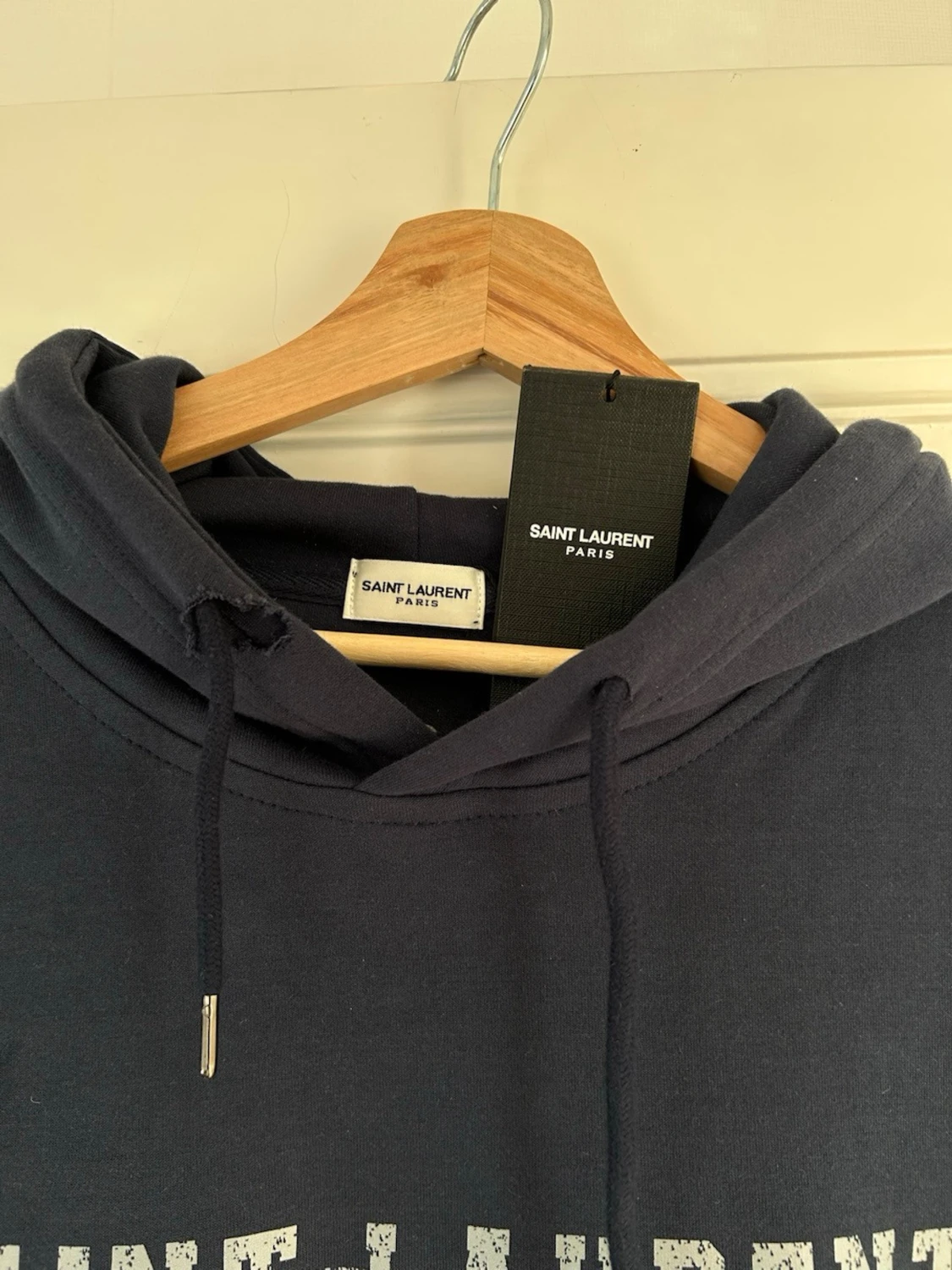 Mörkblå hoodie  - 1