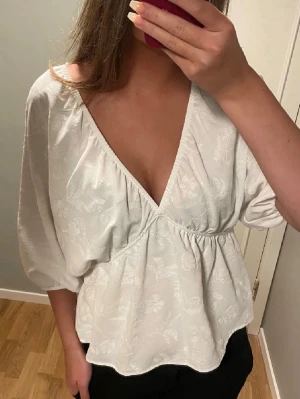 Topp - Storlek S från Zara 