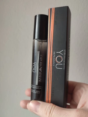 Giorgio Armani Stronger With You Intensely - Giorgio Armani Stronger With You Intensely Perfume. 33ml. New! 