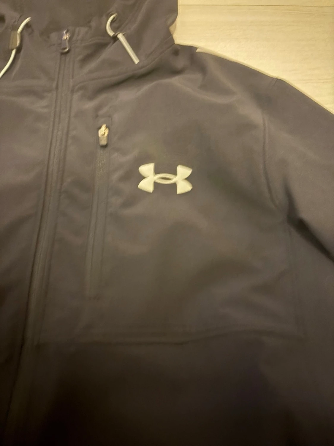 Svart vindjacka från Under Armour - 1