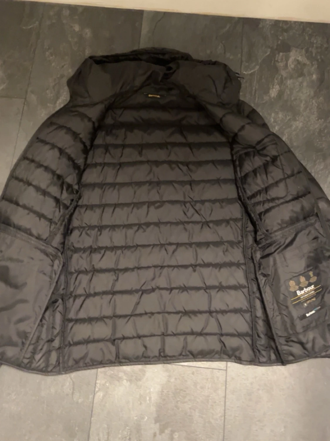 Svart quiltad pufferjacka Barbour SKRIV INNAN KÖP! - 4