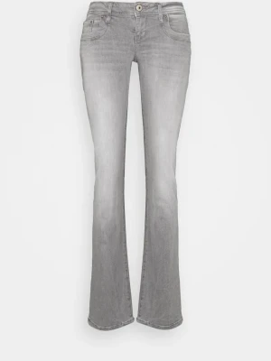 ltb jeans - så snygga jeans från ltb i storlek 28/30 men passar s eller mindre m! aldrig använda 🤍