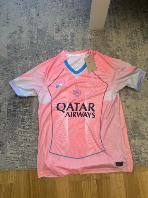 Tshirt - Tshirt