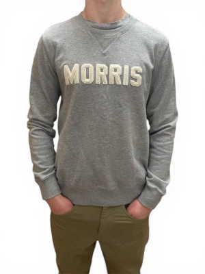 Morris tröja - En mycket snygg tröja från Morris i väldigt fint skick! Modellen är 185 cm och tröjan i storlek M. Hör av dig vid frågor eller funderingar!