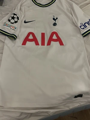 Tottenham Hotspur Son 7 matchtröja - Köpte den i Tottenham arenans shop. Tröjan är fan edition!
