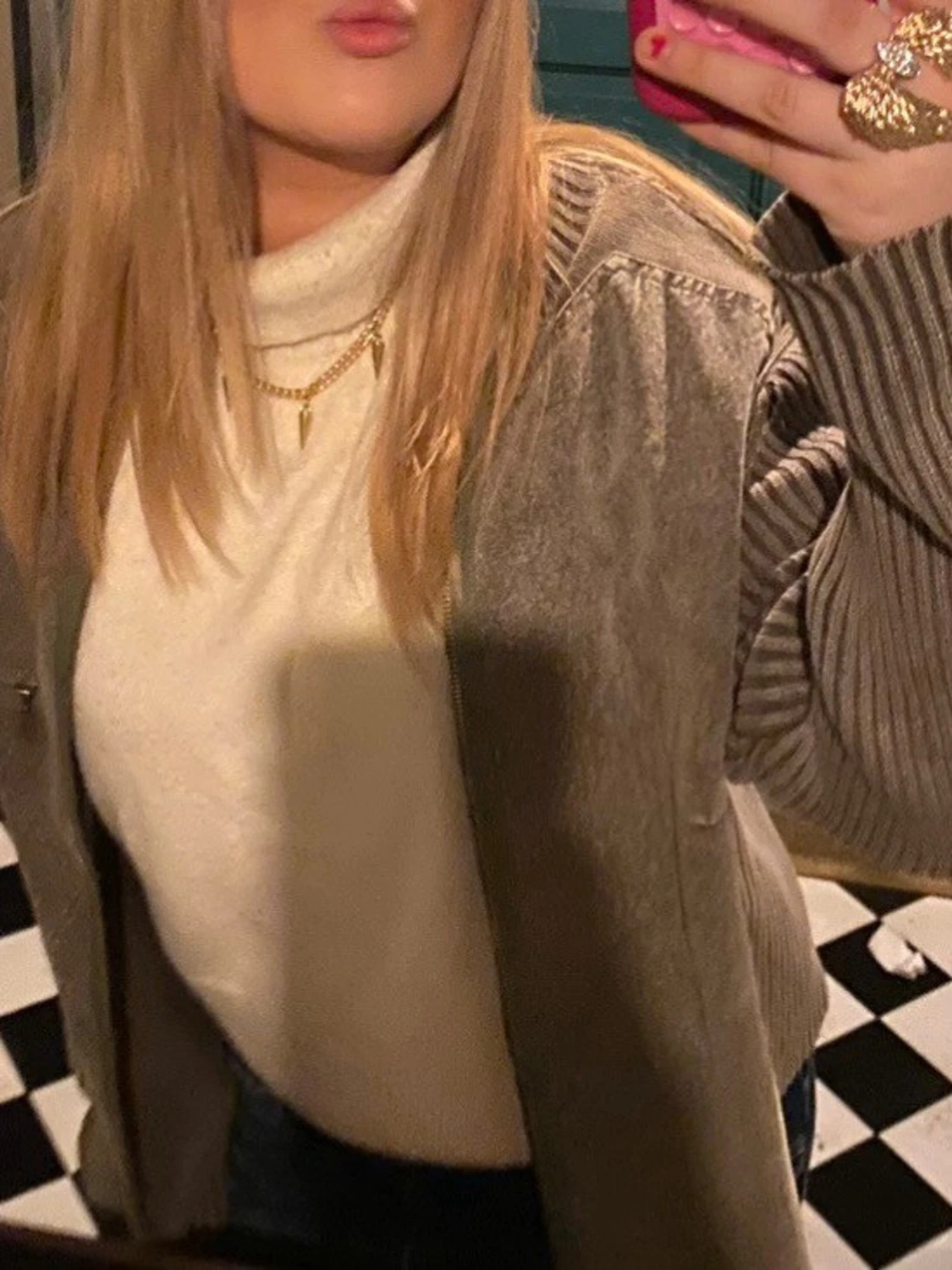 Olivgrön cardigan jacka med ribbade ärmar