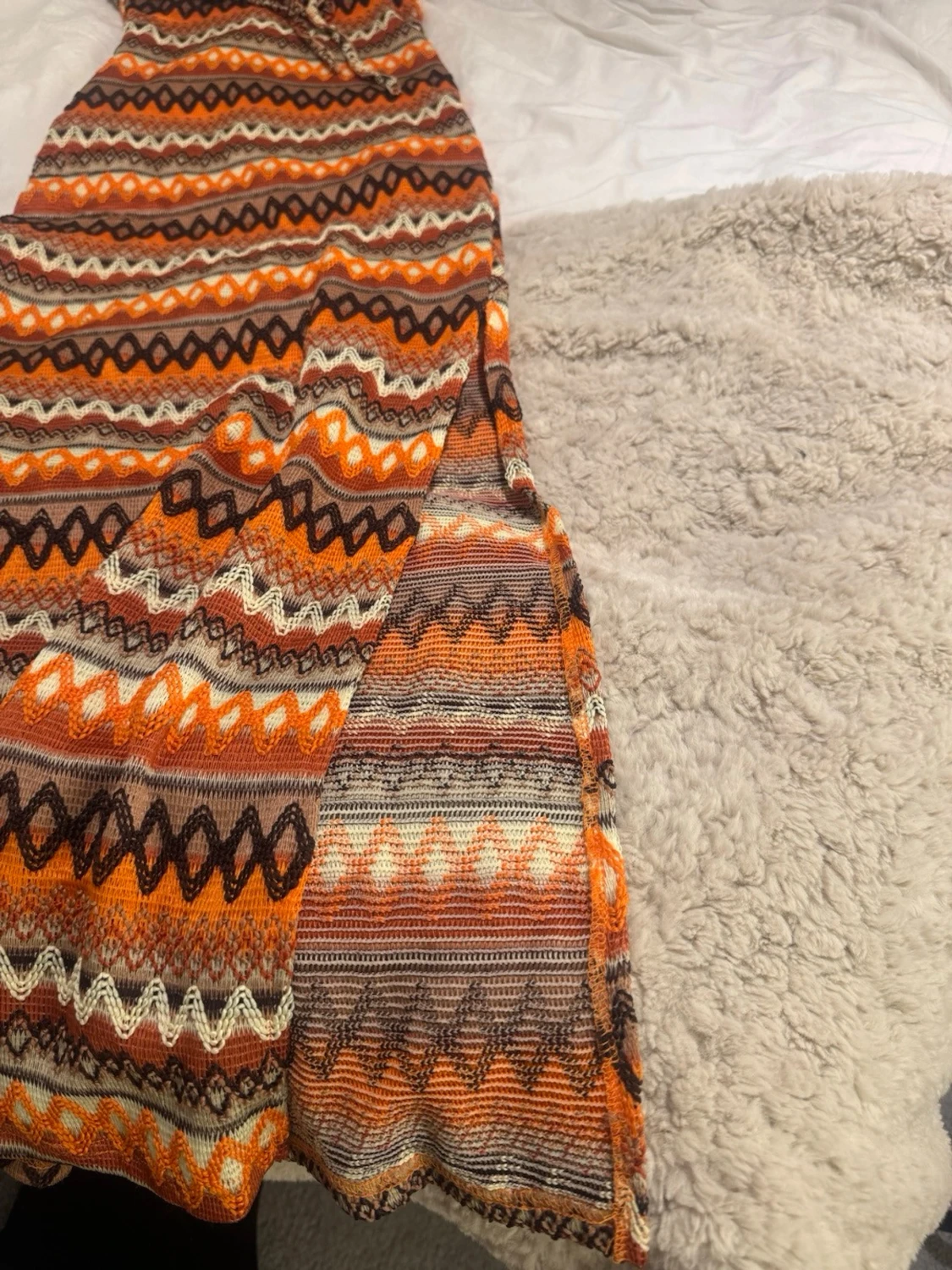 Mönstrad långklänning i orange toner - 2