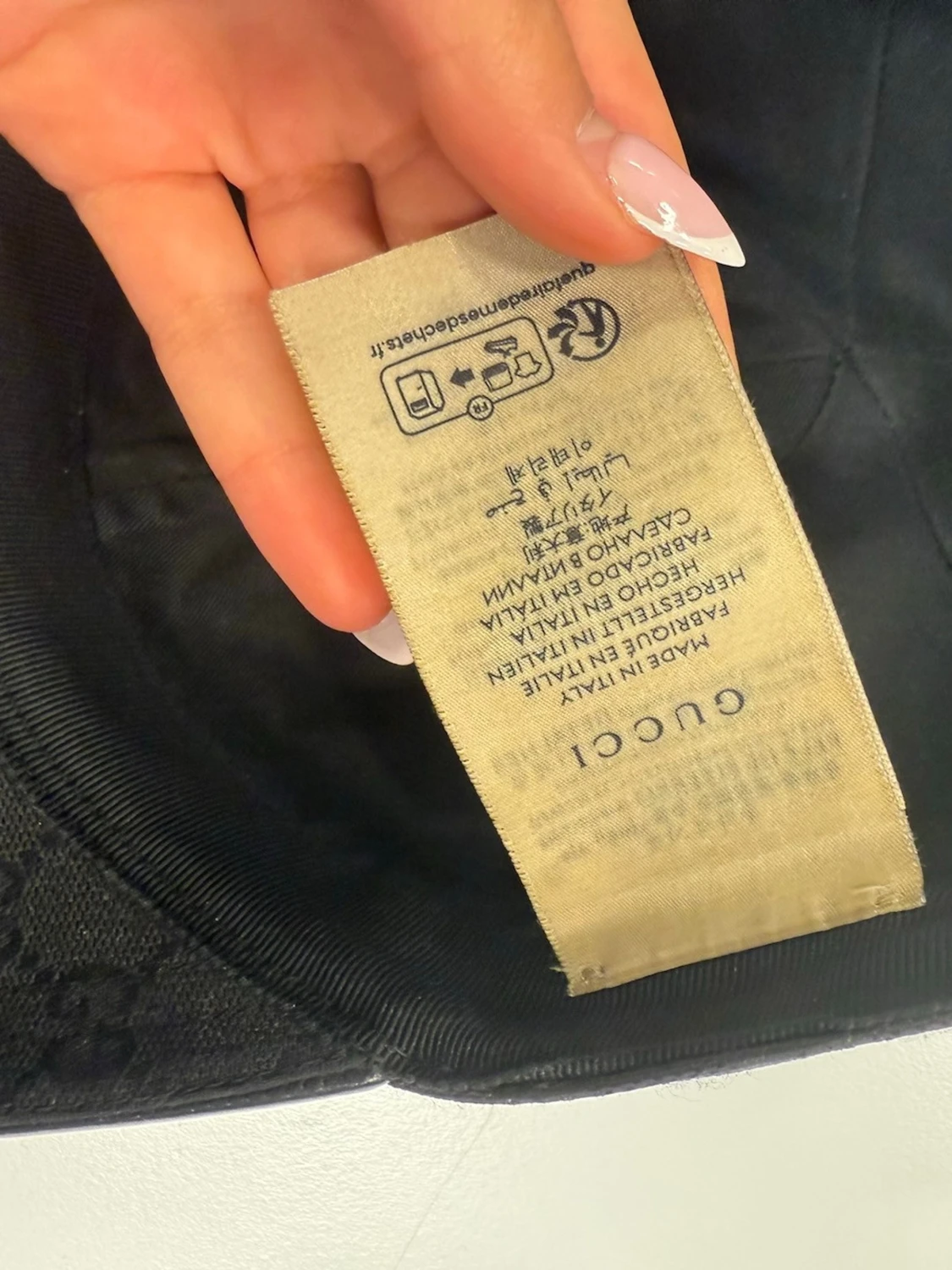 Svart keps från Gucci med GG-mönster - 4