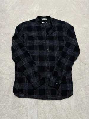 Samsøe Samsøe skjorta - Svart samsøe skjorta, mycket bra skick