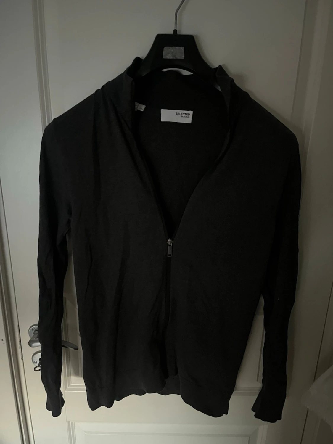 Mörkgrå full ziptröja från Selected Homme