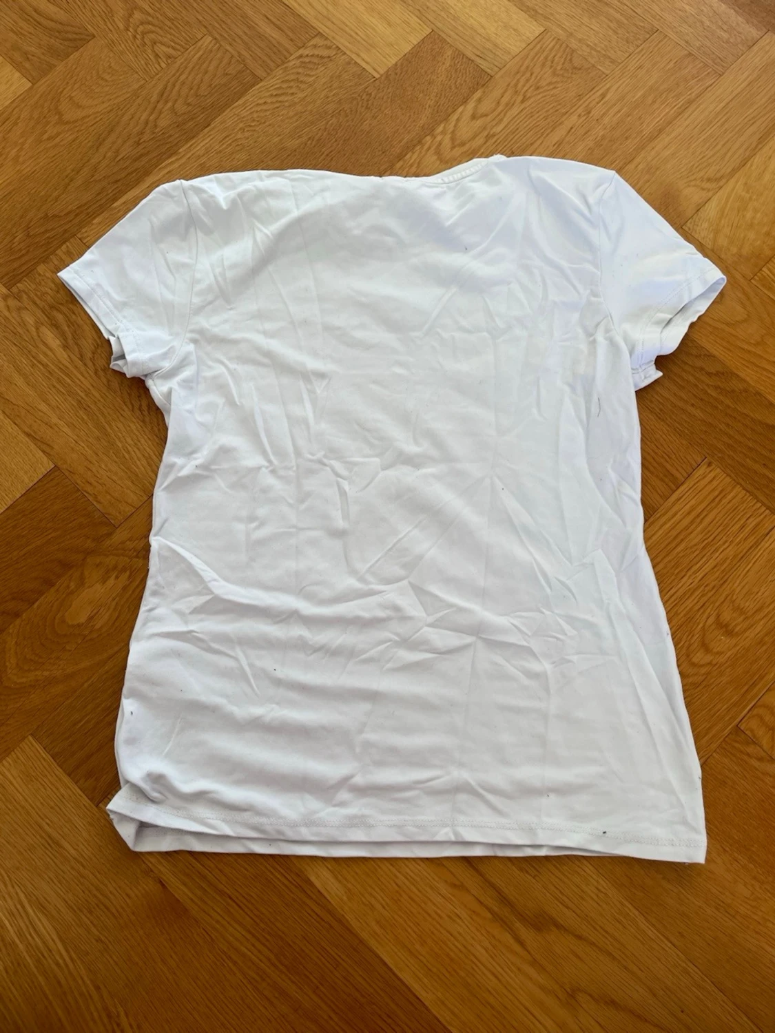 Vit basic t-shirt i polyester  - 1
