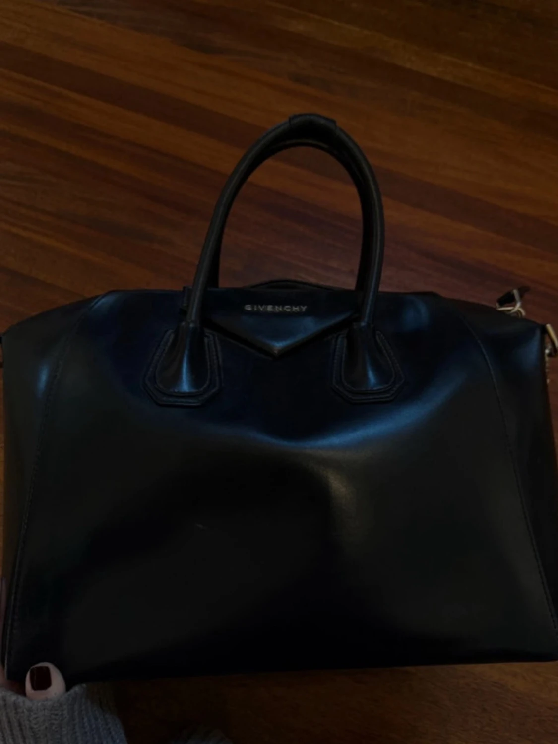 Givenchy svart Antigona handväska