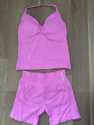 Dfyne - I storlek S modellen impact färgen Blossoms 