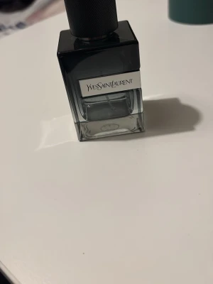 TOM! Ysl edp yves saint laurent  - 60ml tom flaska pris kan diskuteras 