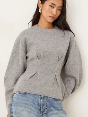 Helt ny topp Gina med prislapp - Snygg helt ny topp från Gina med prislapp! Framhäver midjan väldigt fint, nypris 500🩷 Strl xs