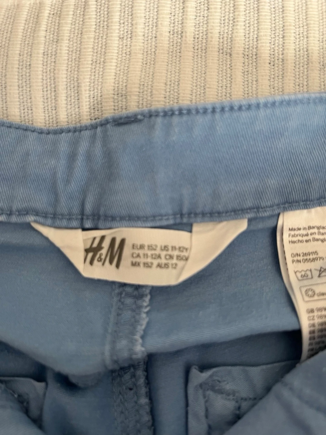 Ljusblå shorts från H&M - 1