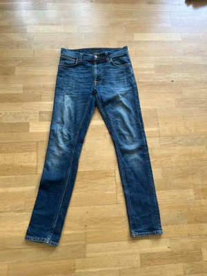 Nudie - Feta nudie jeans i storlek W29 L32 i modellen Lean Dean (som slim)Hör av er vid frågor
