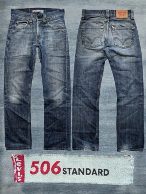 *Straight/Bootcut* Levi’s 506  - Ett par extremt snygga Levi’s jeans med en trevlig wash! Modellen kallas 506 och är rak med en gnutta bootcut! Storlek 28/32, utgå från måtten på sista bilden! Hör av dig vid frågor! 