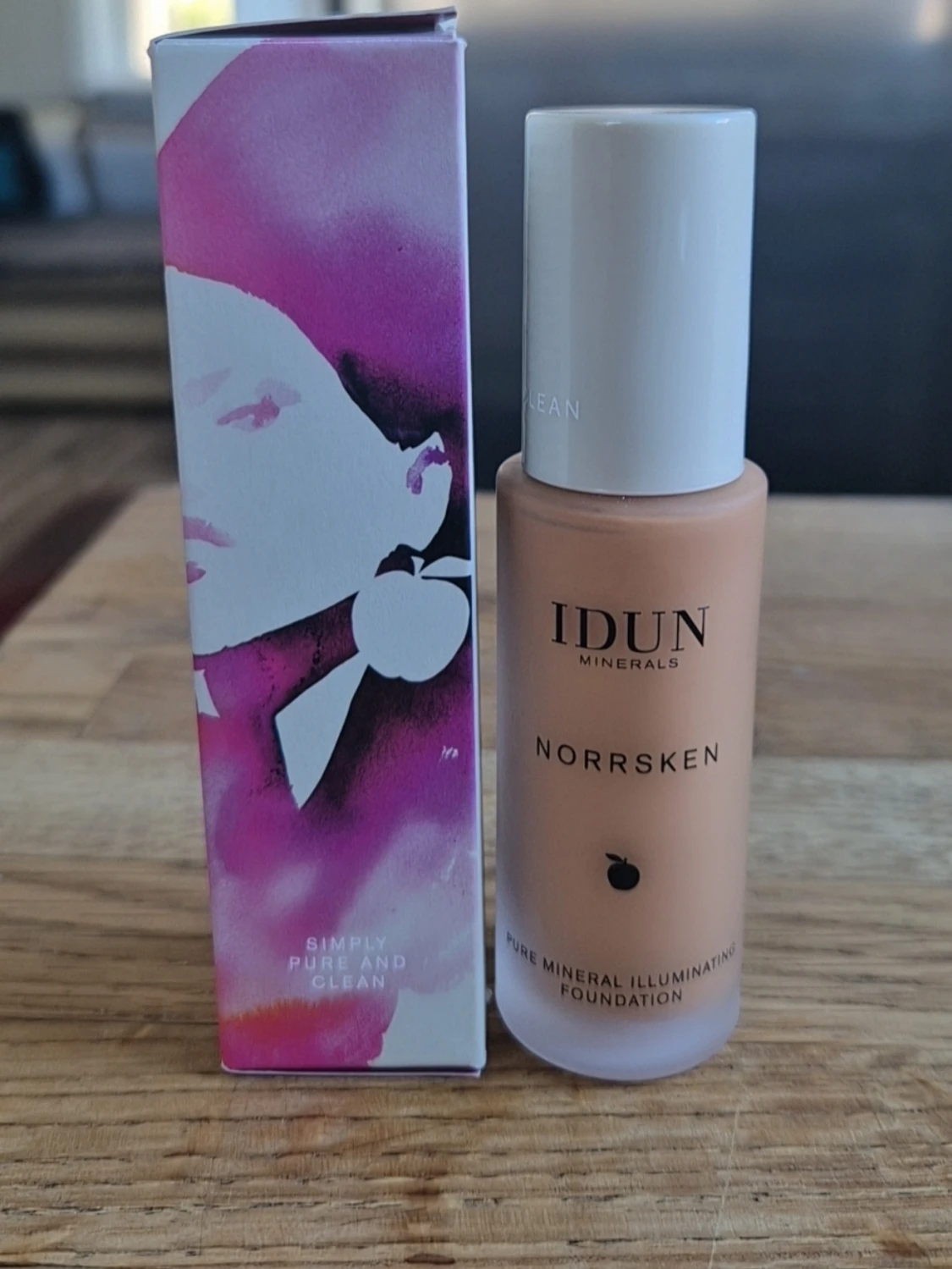 IDUN Minerals Northern Lights Floating Mineral Foundation Ylva - 6