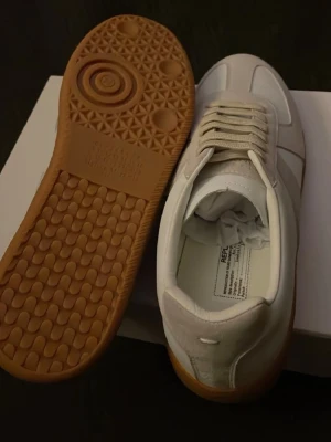 Mason margiela gats - Margiela gats, hör av er vid frågor