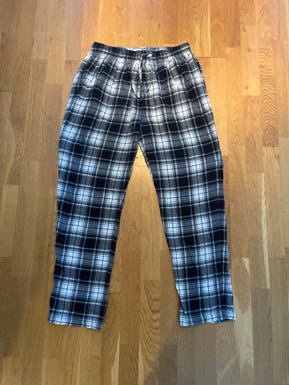 Fyra rutiga pyjamasbyxor i bomull - 3