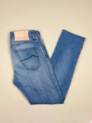 Jacon Cohën Scott Jeans - Jacob Cohën Scott Jeans | Modell: Scott | Skick: Mycket fint | Nypris: 5500+ kr | Storlek: W29 | Hör av dig vid minsta fundering 📦