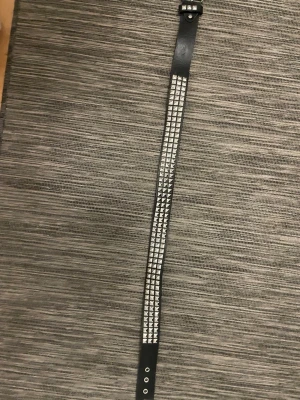 nit bälte  - nit bälte, knappt använd 