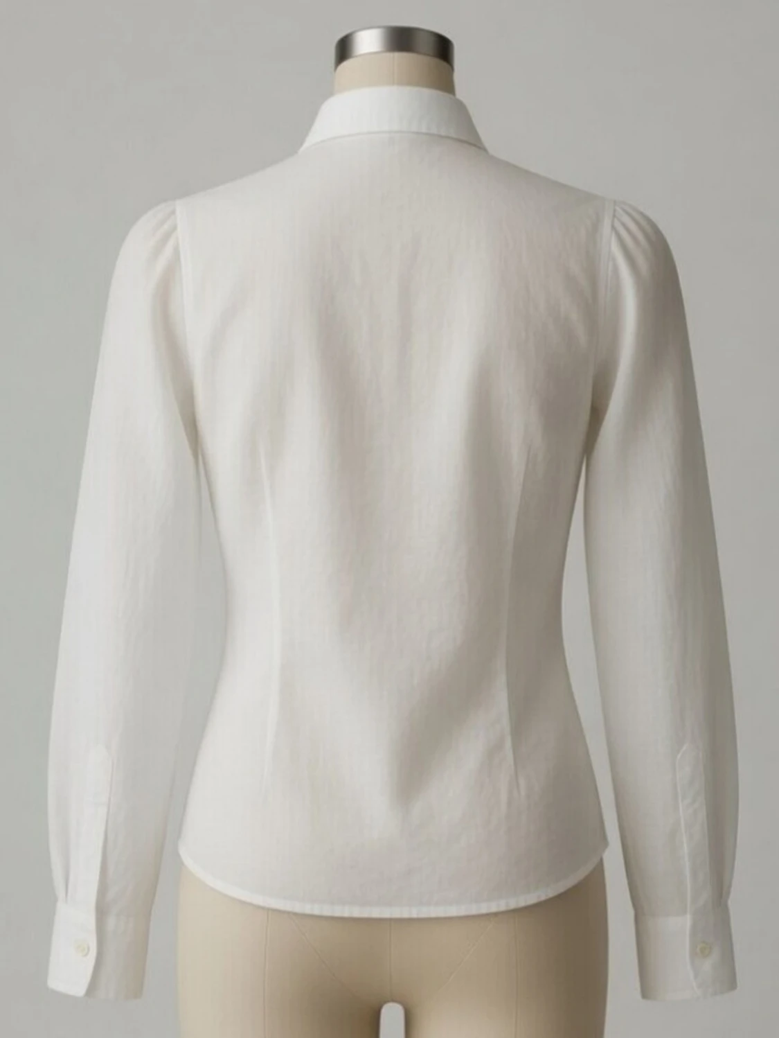 Vintage look, vit skir / tunn / luftig  blus / skjorta. 34 / XS. - 1