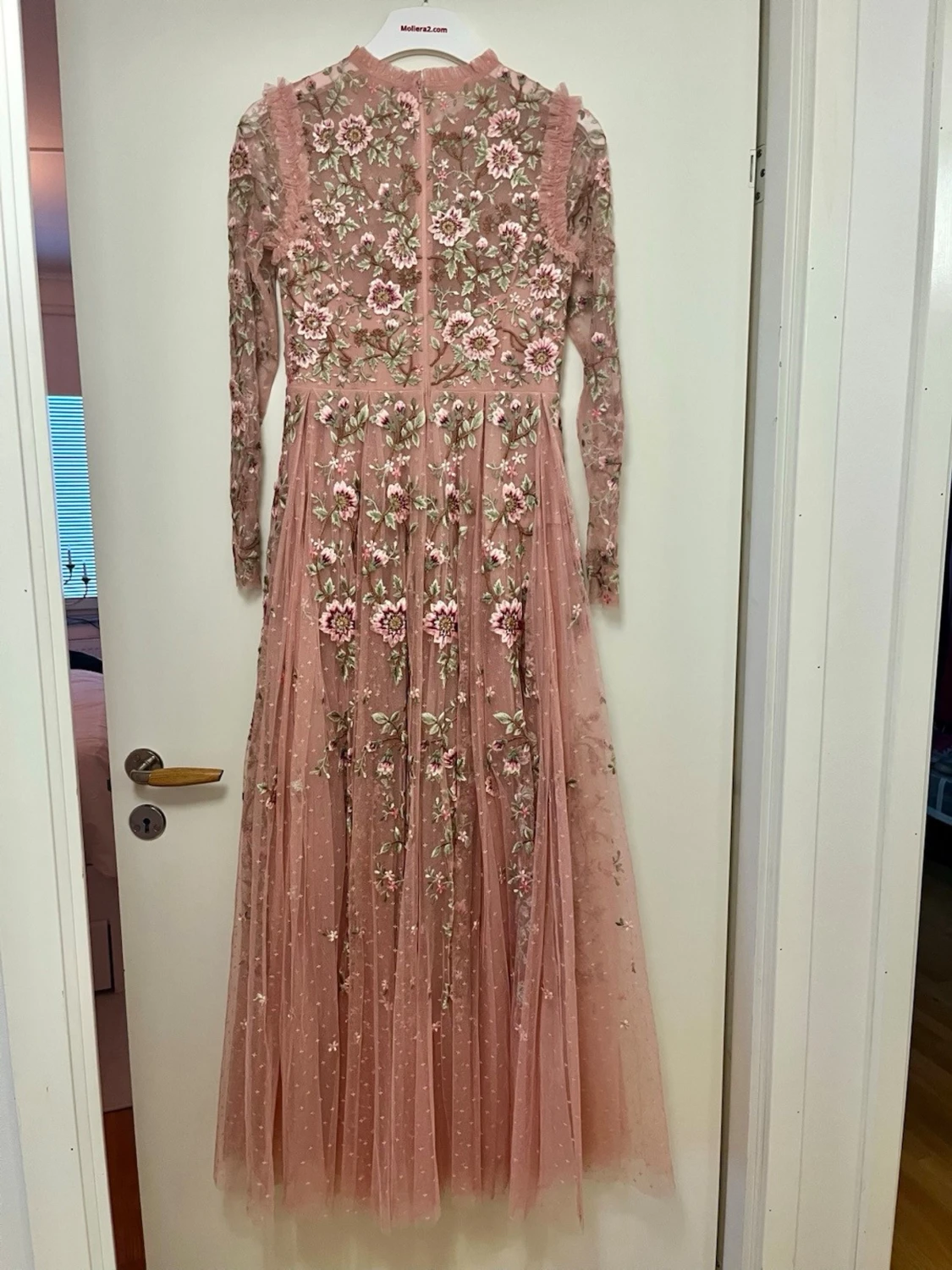 Rosa långklänning med blommig spets - 2