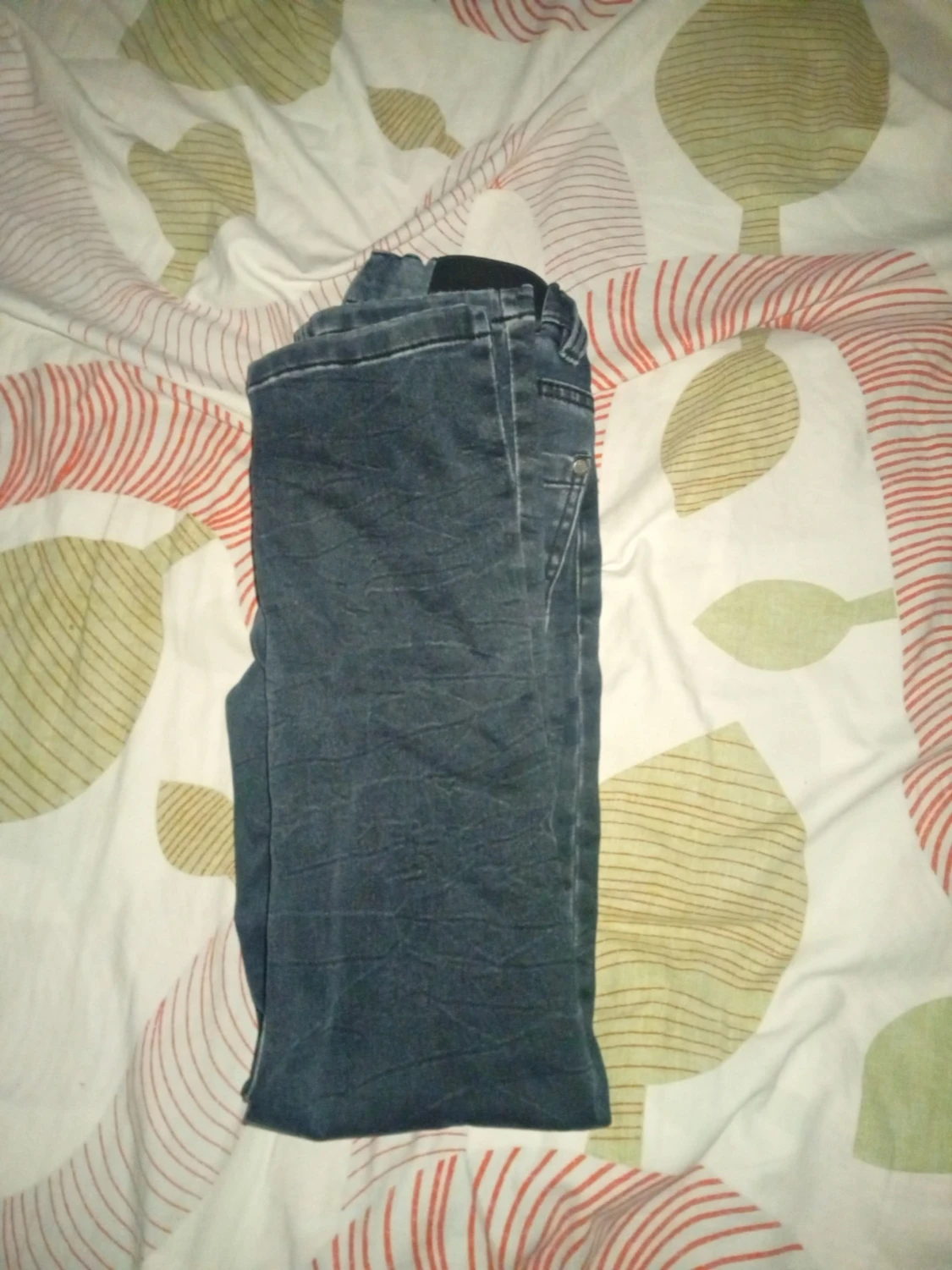 Mörkblå jeans från Madison - 1