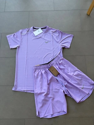Nike Miller short set  - Finns M - L
