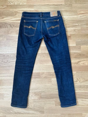 Nudie Jeans - Nudie jeans | Modell: ”Long John” | Skick 10/10 | W30, L30 | 98% bomull så dom får fades | Hör av dig vid minsta fråga