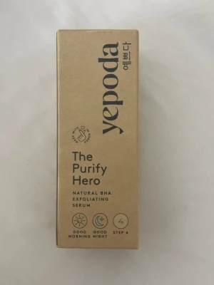 Yepoda serum - The Purify Hero är ett serum som exfolierar huden naturligt. Det hjälper till att rengöra porerna på djupet  Pris går att diskutera 