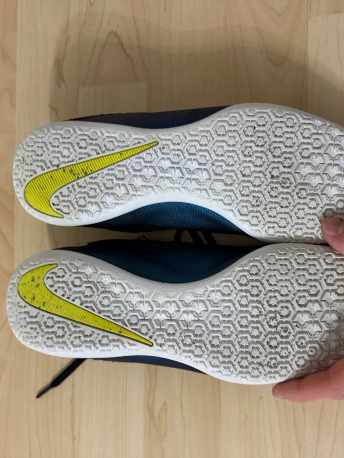 Nike blå-gula fotbollsskor - 1