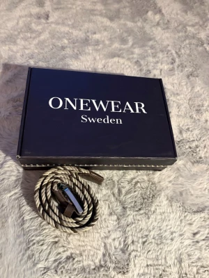 Helt nytt onewear bälte  - Onewear bälte i storlek 80cm nypris 349kr vårt pris 99kr 
