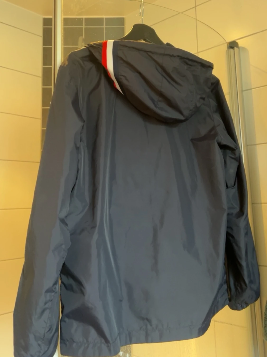 Mörkblå vindjacka från Moncler - 1