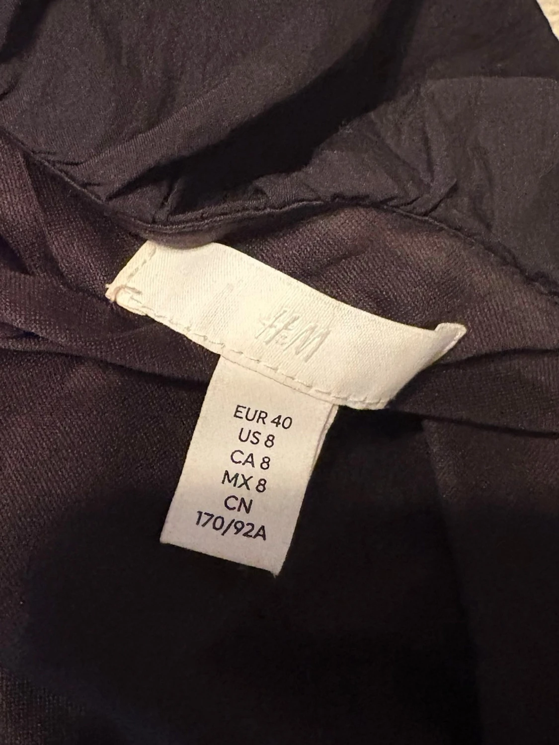 Svart oneshoulder klänning H&M - 1