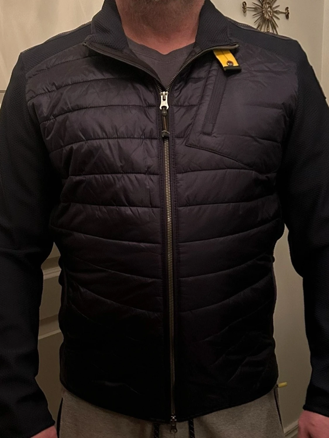 Mörkblå dunväst från Parajumpers