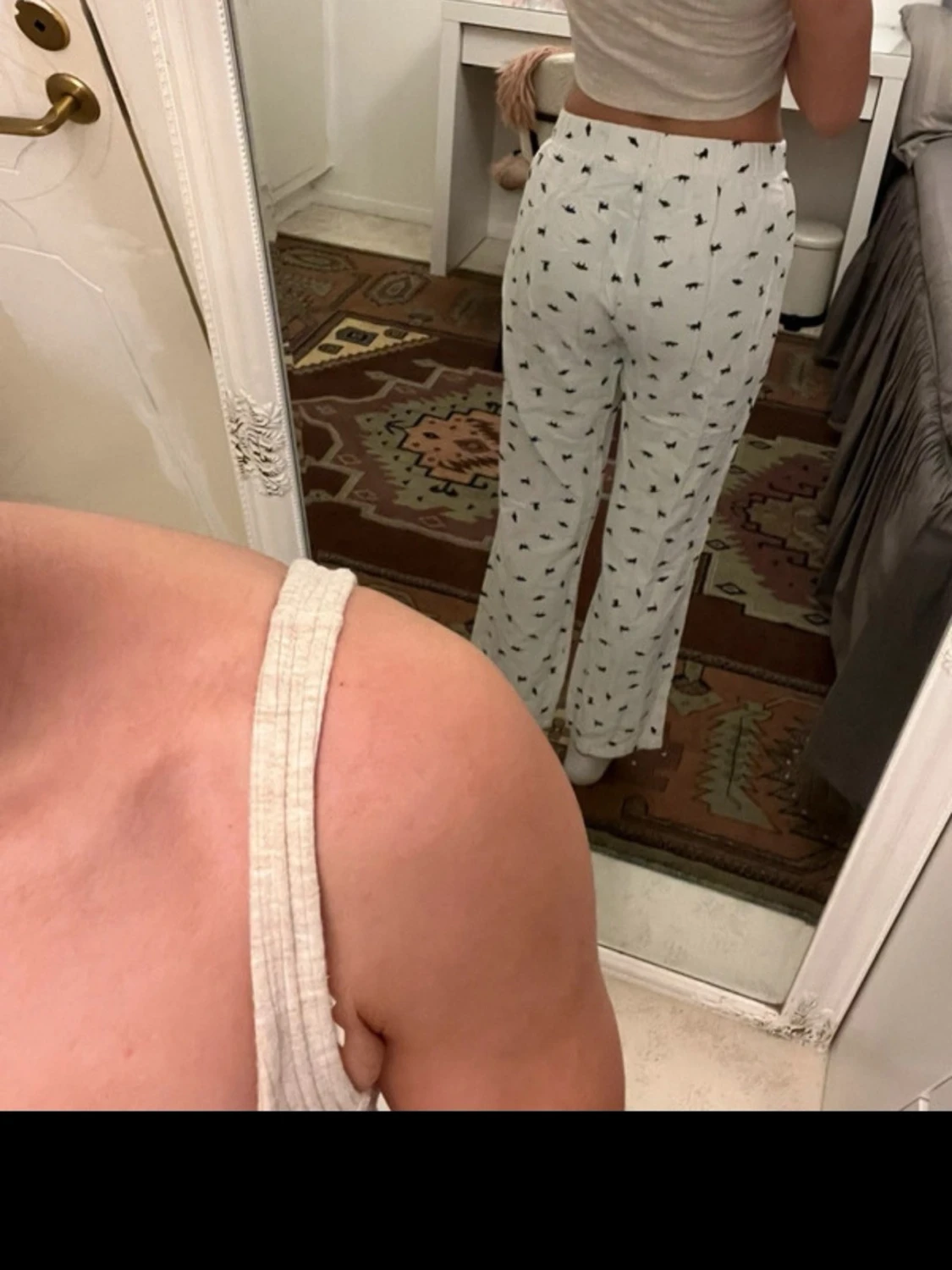 Vita pyjamasbyxor med blå rosett - 1