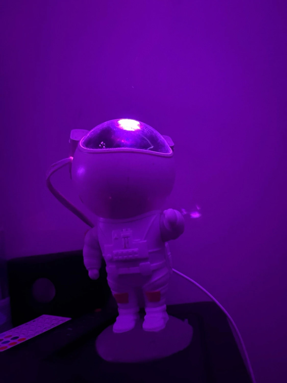 Astronaut lampa med LED-projektion - 1