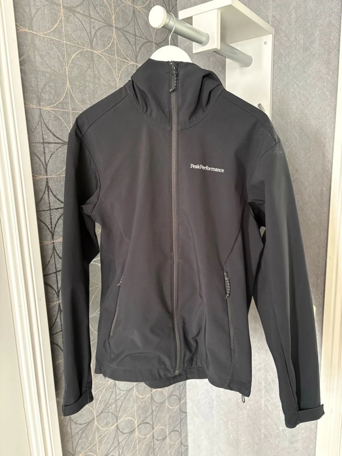 Peak Performance M Explore