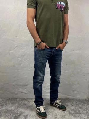 Replay jeans  - Ett par riktigt snygga Replay jeans i storlek W30 L30 i modellen Grover 