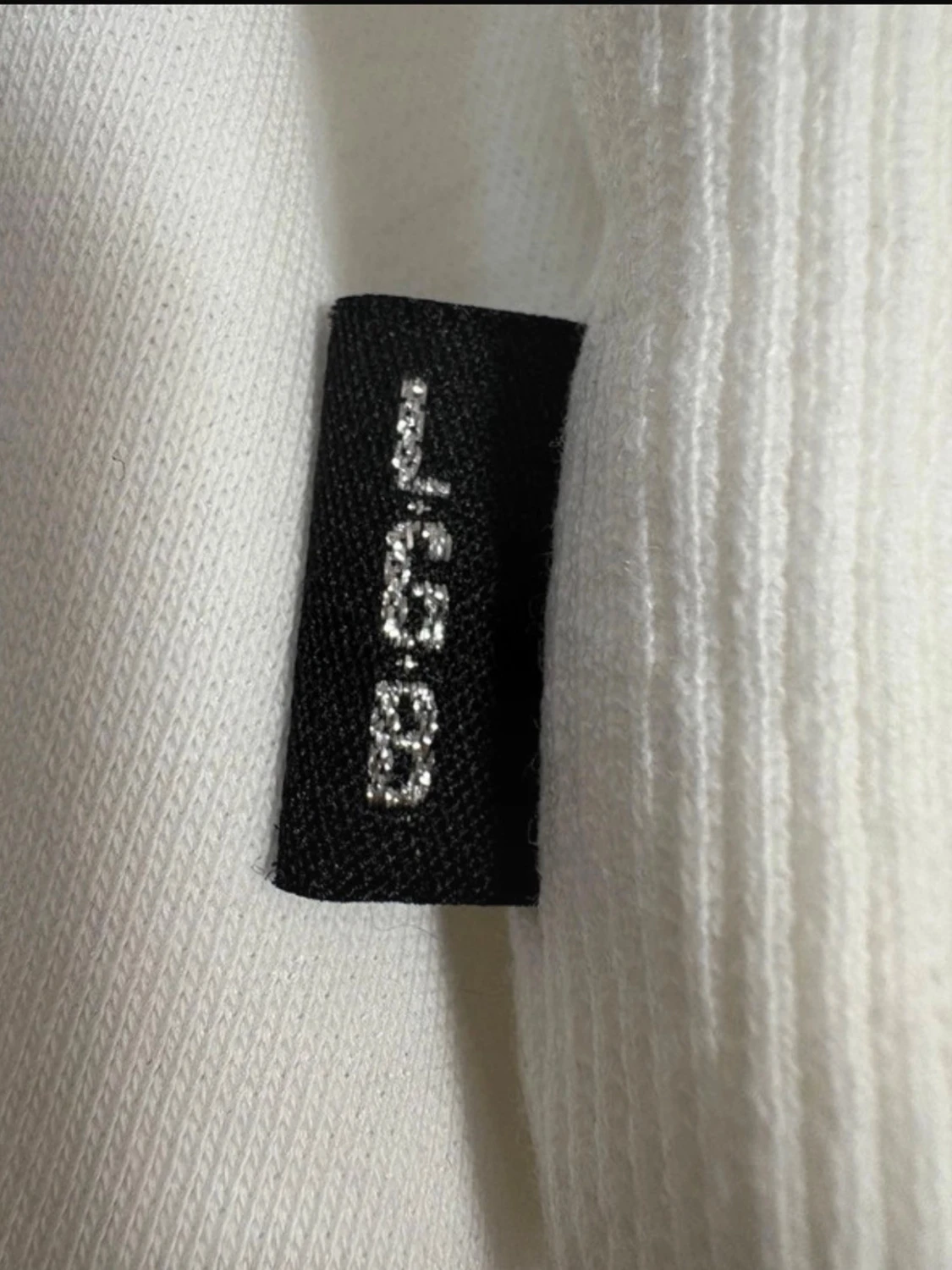 Vit sweatshirt från L.G.B. med tryck - 5