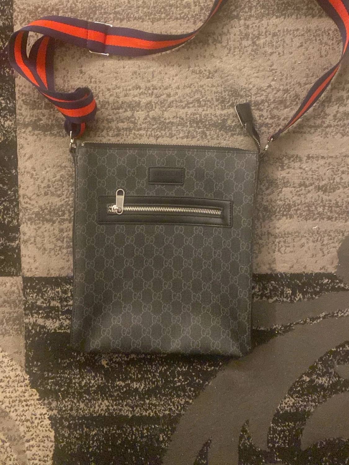 Gucci axelväska med monogram