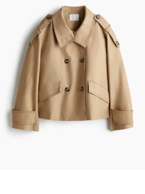 Hm trenchcoat  - Säljer denna fina slutsålda trenchcoat från hm i storlek S🩷