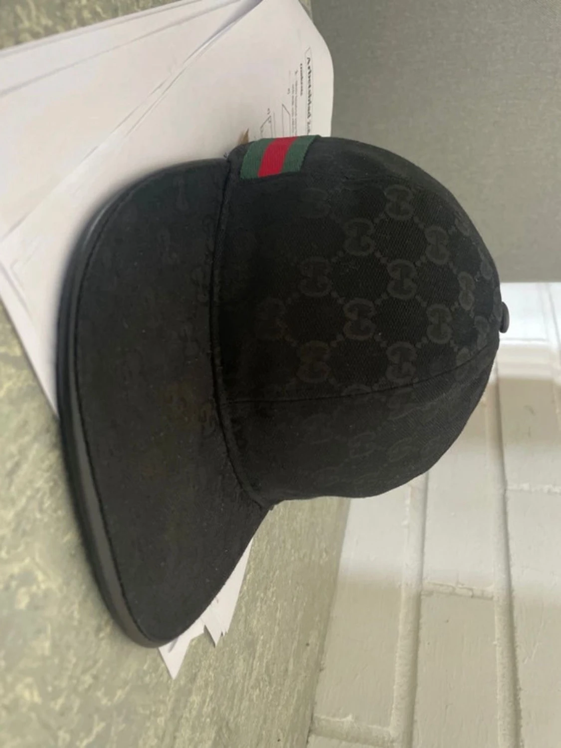 Svart keps från Gucci med GG-mönster - 2