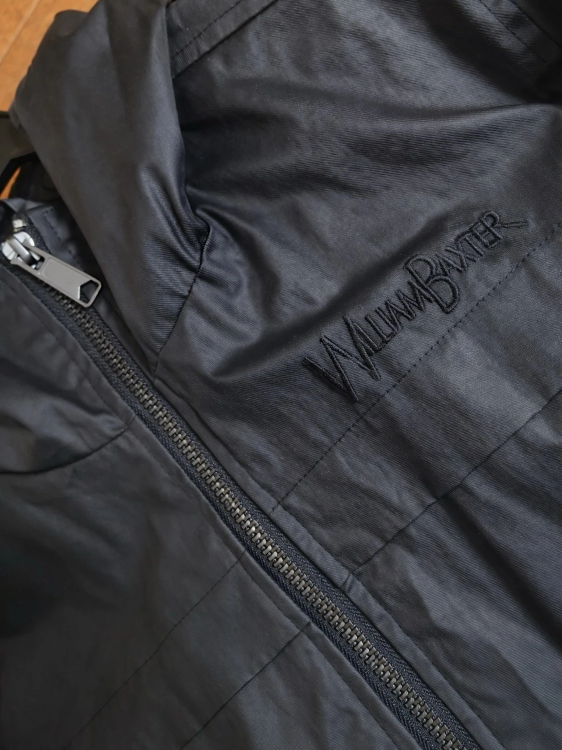 Svart Regnjacka, Stolek M - 3