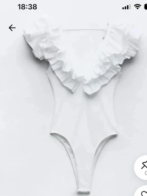 body - Body från Zara. Inga fläckar